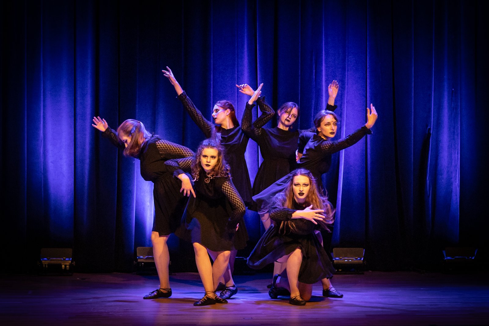 Damhsa Alainn